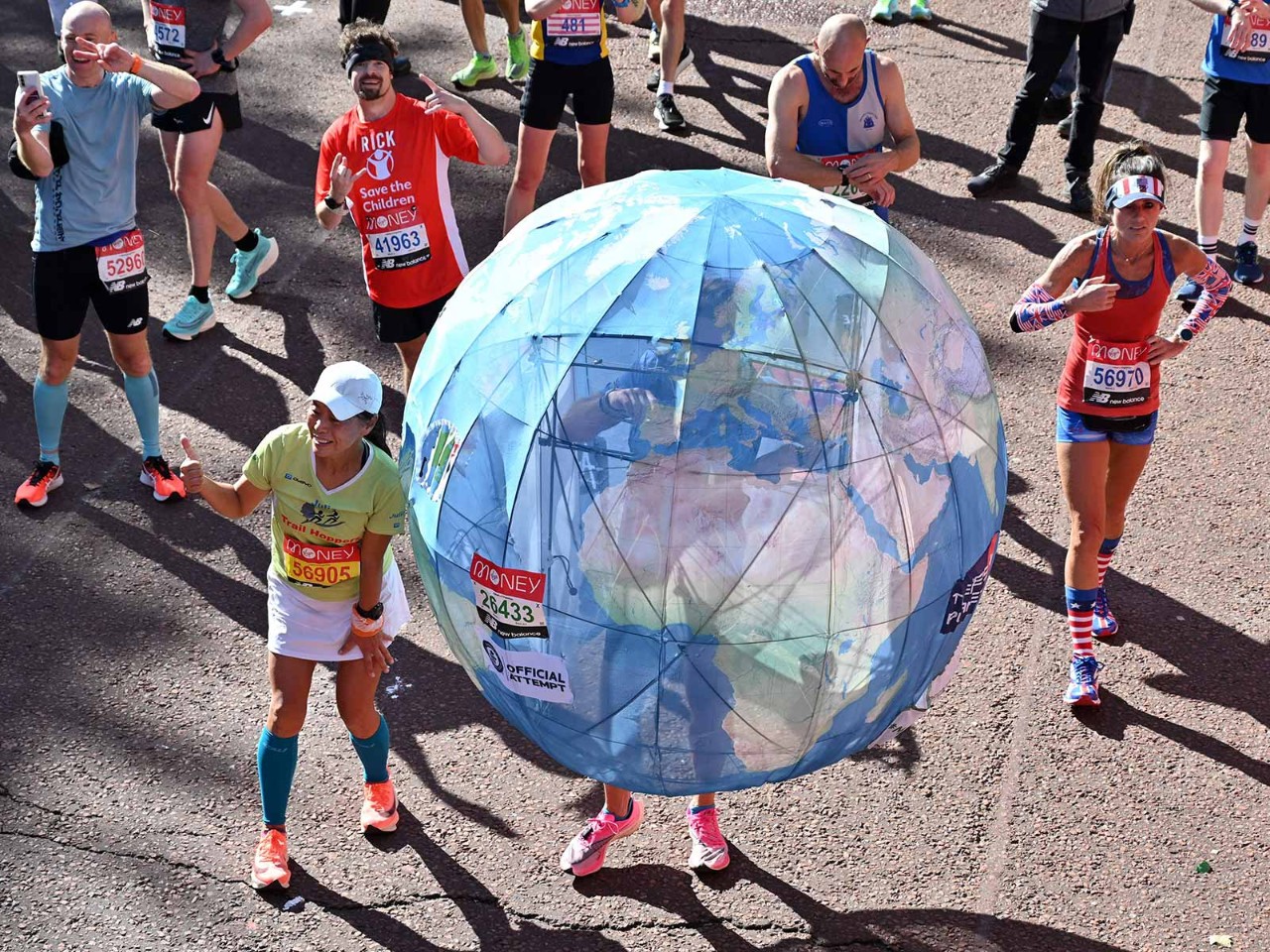 The 2021 London Marathon raised £35,754,718